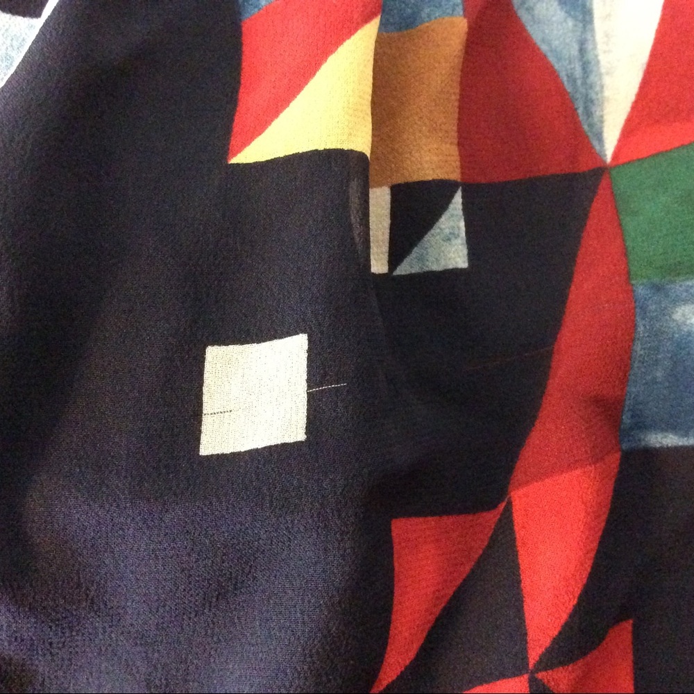 Joie Silk Geometric Print Top Medium - Picture 6 of 9